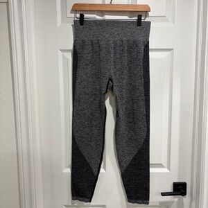 PINK by Victoria’s Secret Grey Stretchy Seamless Leggings